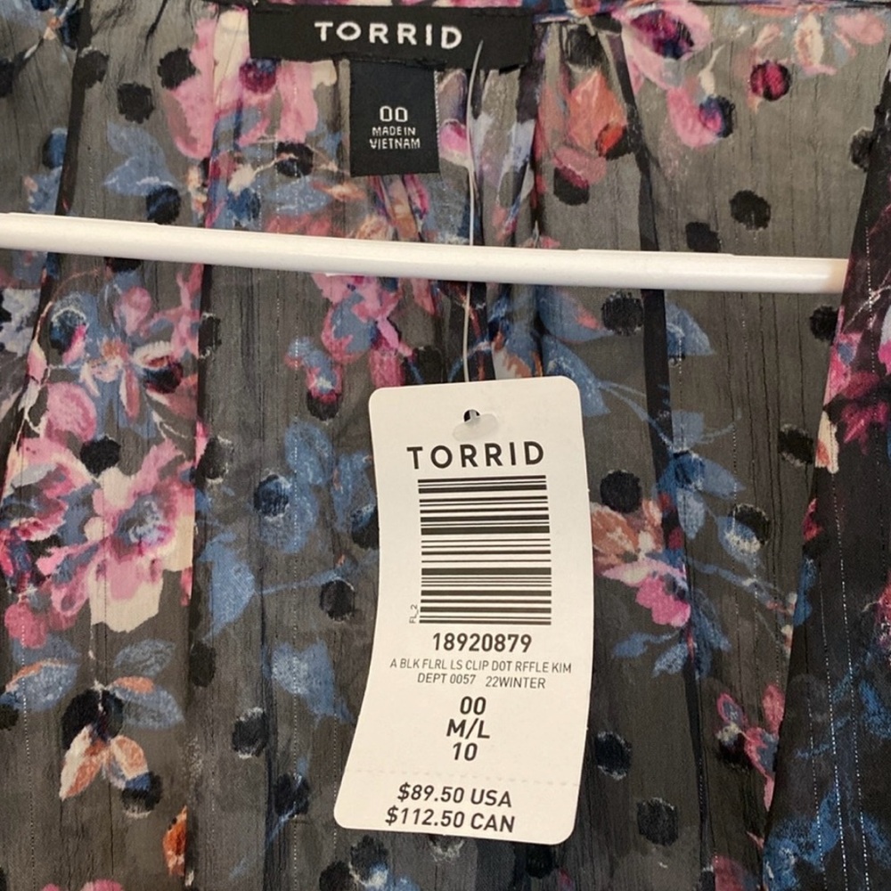 Torrid Ruffle Sleeve Kimono - Black Floral - Women's Size M/L - Picture 3 of 6